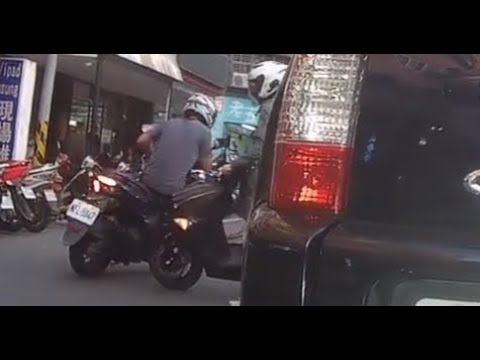 【車禍影片】 撞到了吧，下次應該不敢逆向了（2023.05.29 新北市新莊區八德街