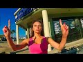Shameless Evil Mom Leaves Her Kids to Enjoy Drinks in Bar While Abandoning Them Alone in Car