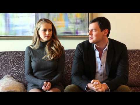Teresa Palmer and Benjamin Walker talk 'The Choice' and Taylor Swift