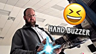 The Prankster : Hand Buzzer (Episode 14)