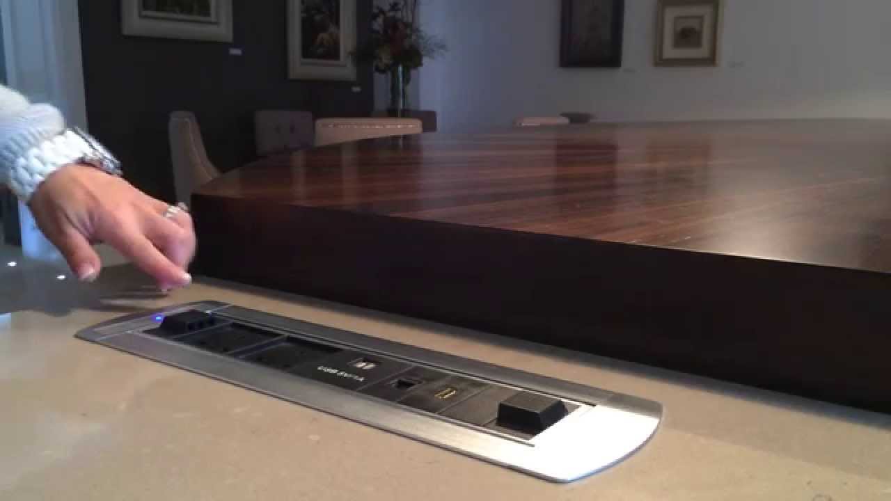 i240 Rotating Socket