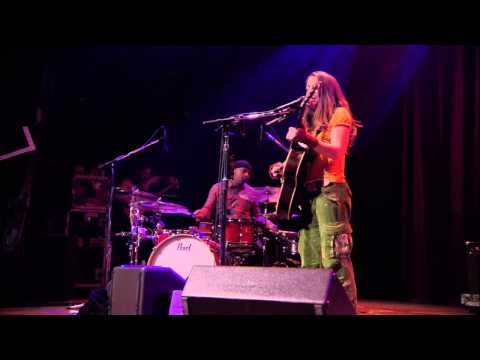 Ani DiFranco "Happy All The Time" - 1 27 15 Cleveland OH
