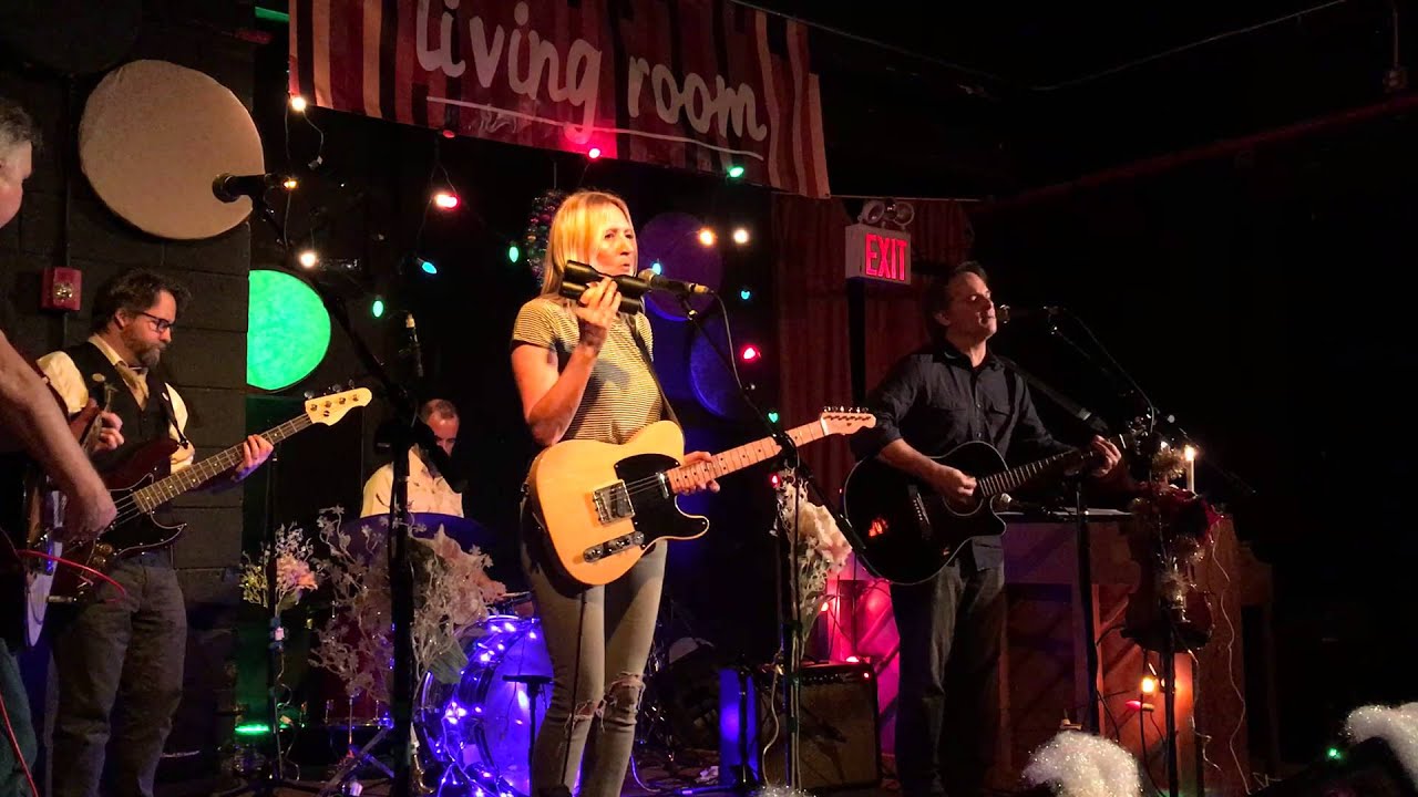 The Sharp Things, "Dogs Of Bushwick" [Live]