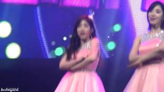141225 T-ARA Dear My Family Concert: 왜 이러니 (소연)