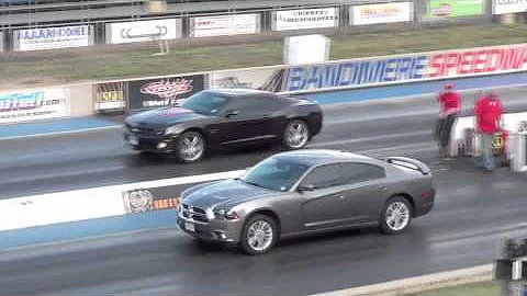 2012 Dodge Charger RT vs Camaro SS