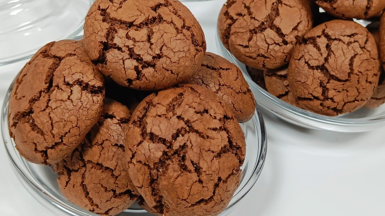 حلوة أو غريبة 10 دقائق بدون زبدة و بيضة واحدة فقط هشيشة معلكة كذوب فالفم بسيطة و إقتصادية و راقية