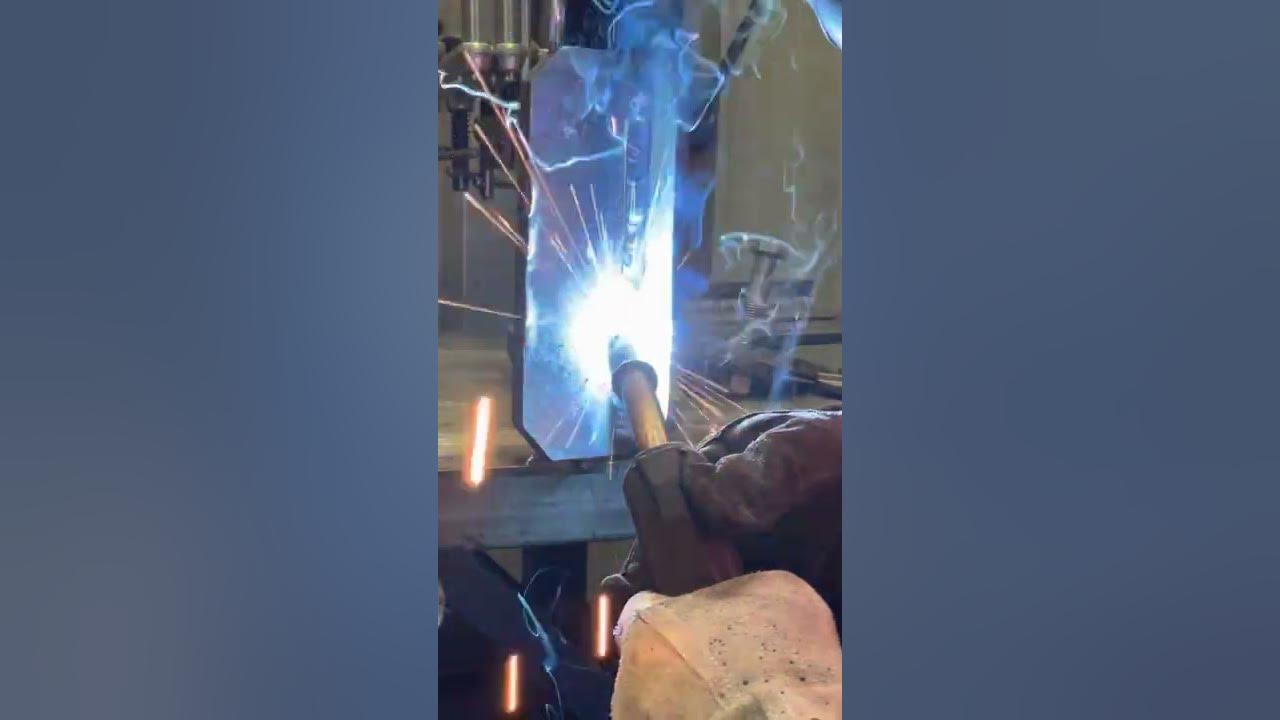 Welding vertical up 3f 10mm filletweldingexperience4000 YouTube