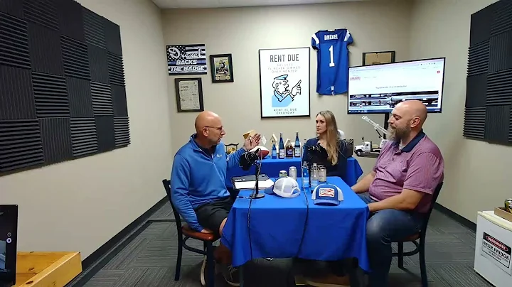 Happy Hour Podcast #58 - Julie Freund & Chris Herm...