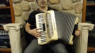 7601 - Champagne Scandalli Silvana II Piano Accordion LM 41 120 $999