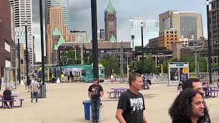 Metro Light Rail Runbys 812-1724