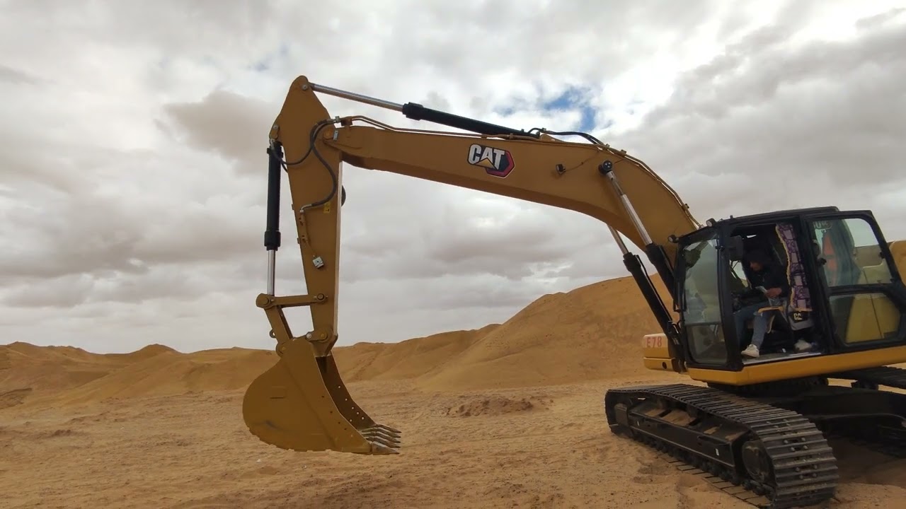 330 GC NEW CAT EXCAVATOR - STARTUP 3
