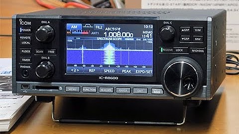 ICOM IC-R8600 Late morning scan