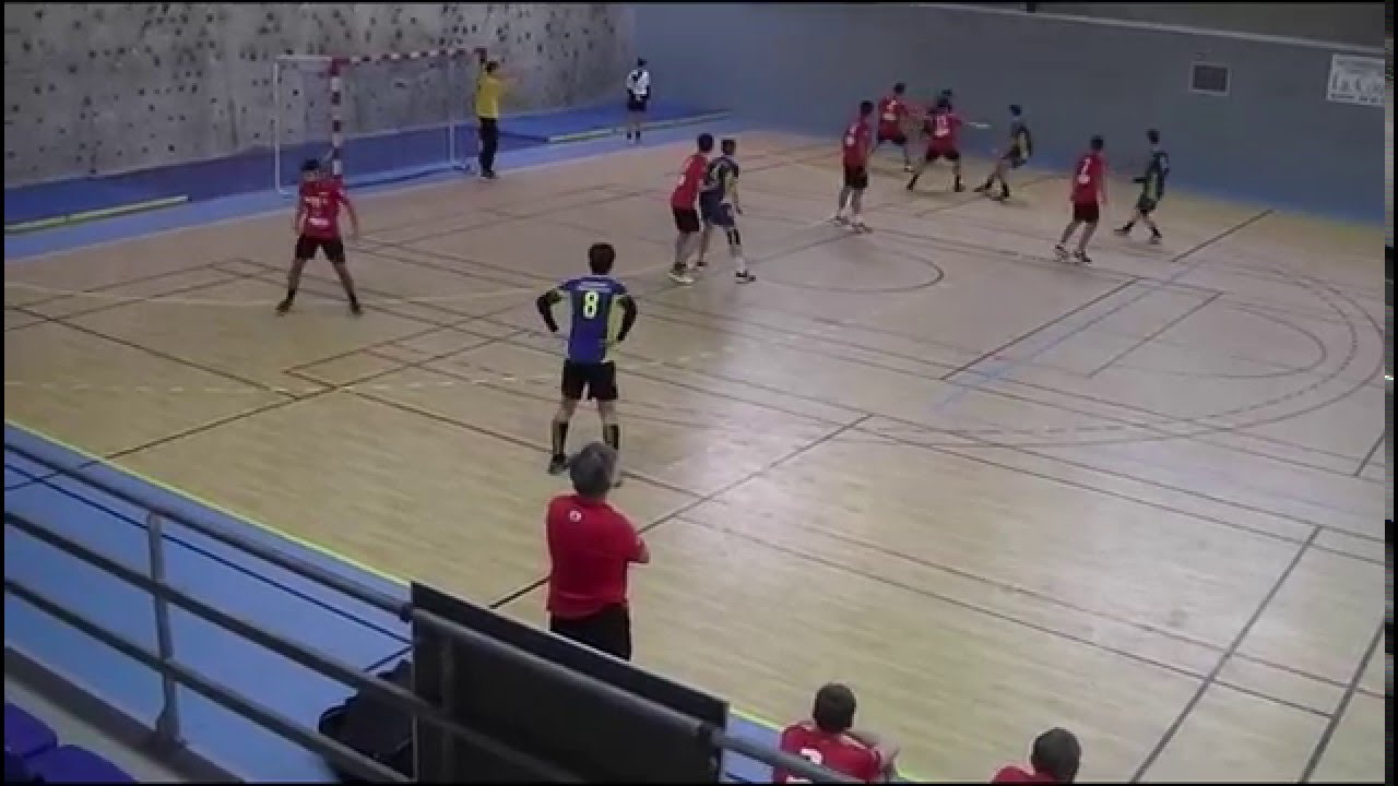 match  18 la crau hyere 2016