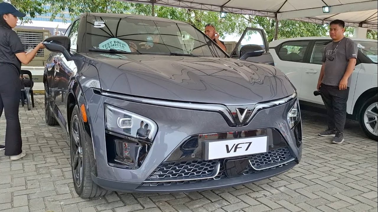 2025 VinFast VF7 Plus - The Best VinFast so far! | CAR REVIEW #375 ...