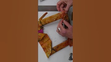 DIY Upcycled Fabric Picture Frame #craft #upcycling