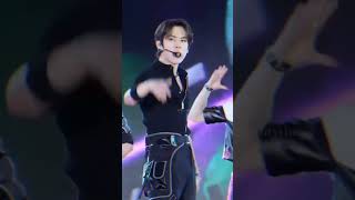 Leeknow Moulaga edit🔥| Straykids fan edit #kpop #straykids #viral #trending #leeknow #leeminho