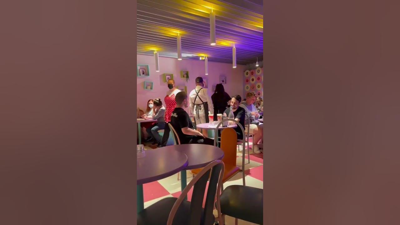 Karen’s Diner Sydney Food Review Meet Chris YouTube