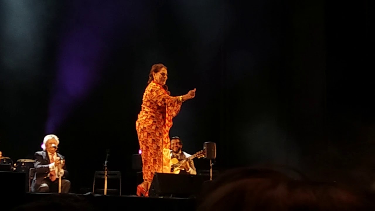 AURORA VARGAS HOMENAJE REMEDIOS AMAYA