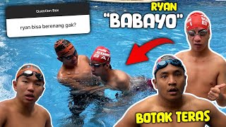 AJARIN RYAN BABAYO BERENANG DI KOLAM RENANG TIMBOI! 😍🏊‍♂️ Ft. Mike Botak Teras