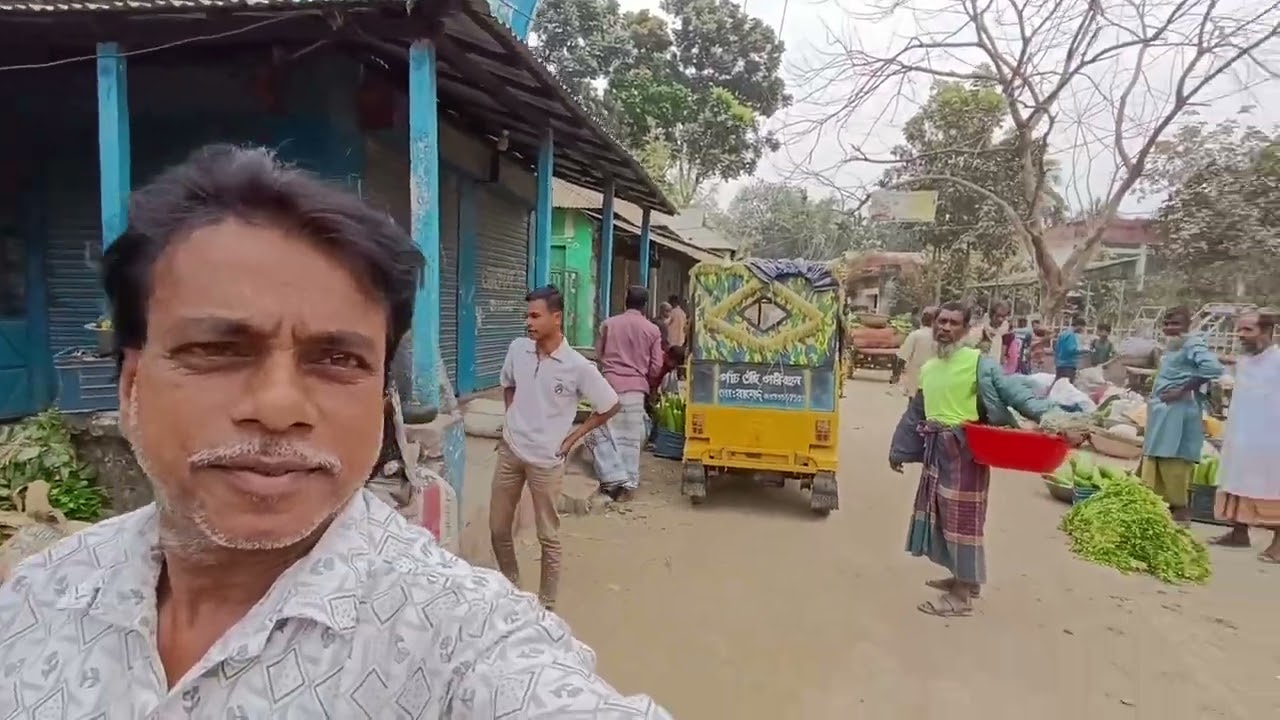 Noor Islam  11 রোজা আজকে দুইটা। #মাছ শুক্রবার # চরখরিচা বাজারের একটা দৃশ্য #  একটি দৃশ্য।  #।  