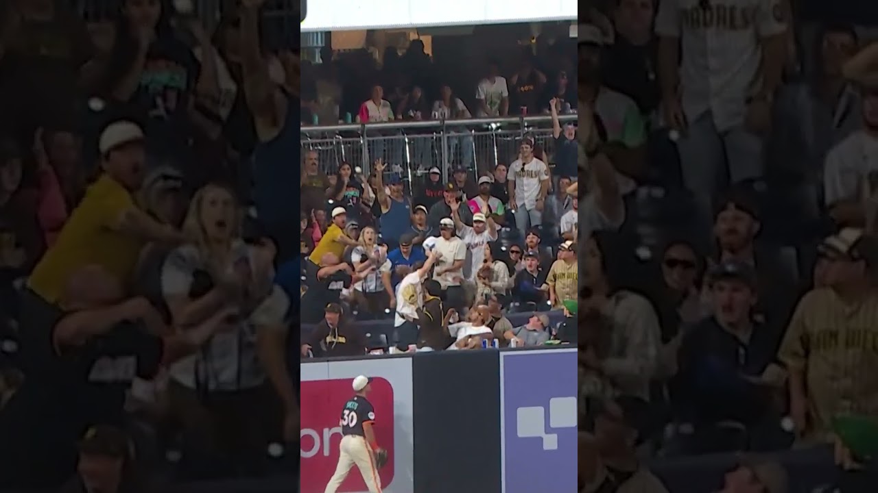 Kazuma Okamoto ties Shohei Ohtani for the MOST home runs by a Japanese-born rookie in MLB history! 👏