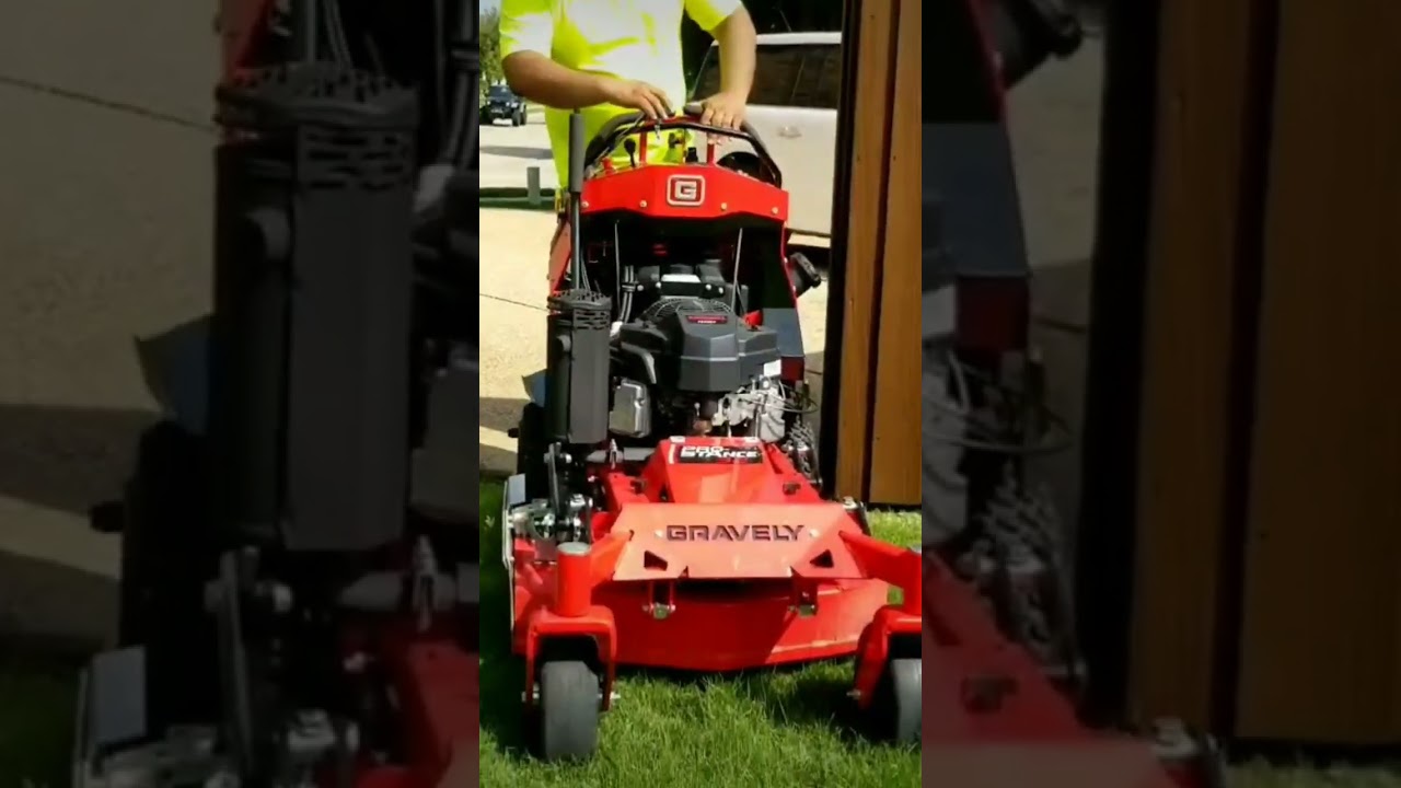 Gravely Pro-stance 32" with electronic toggle switch controlled chute blocker. 
