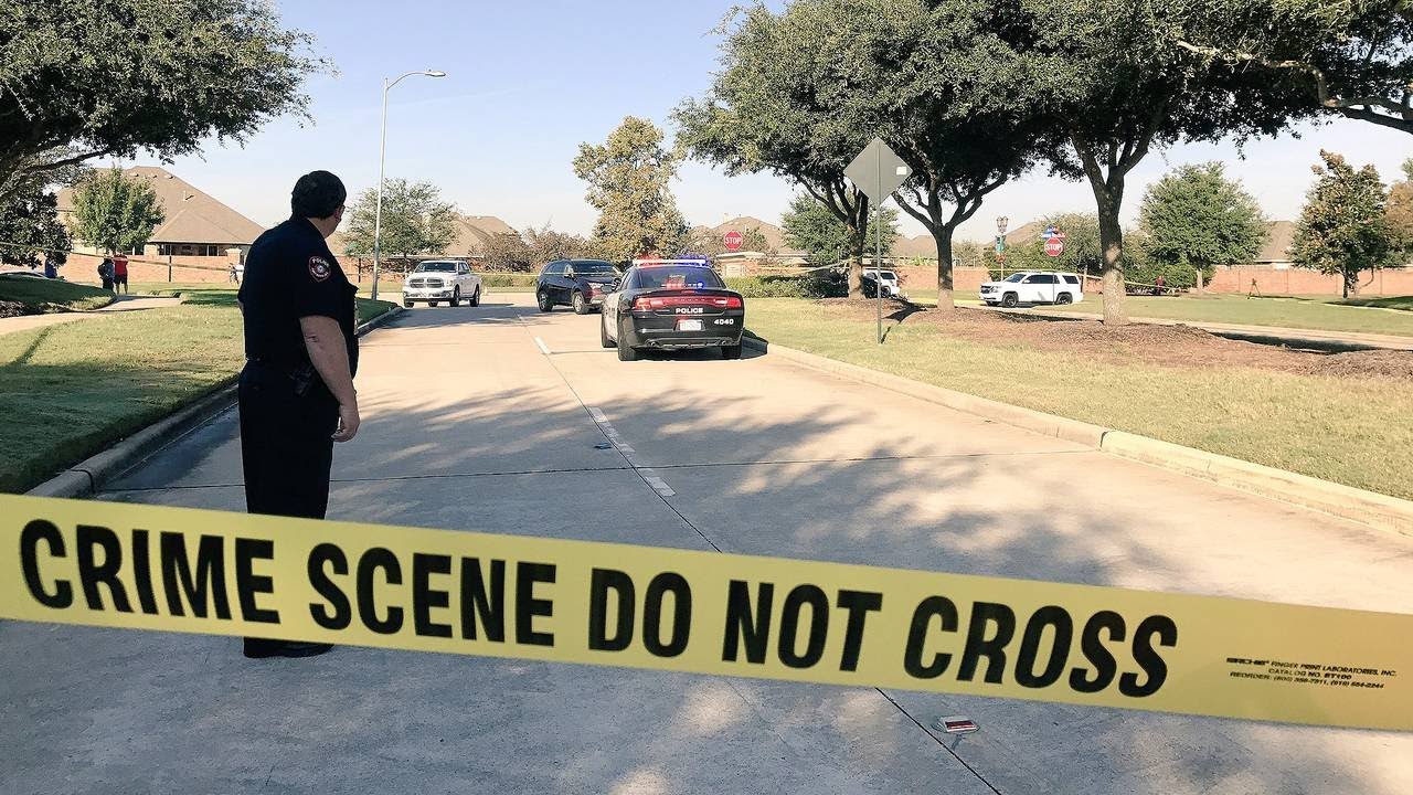 Mother dies after she & her child hit by car while walking to school ...