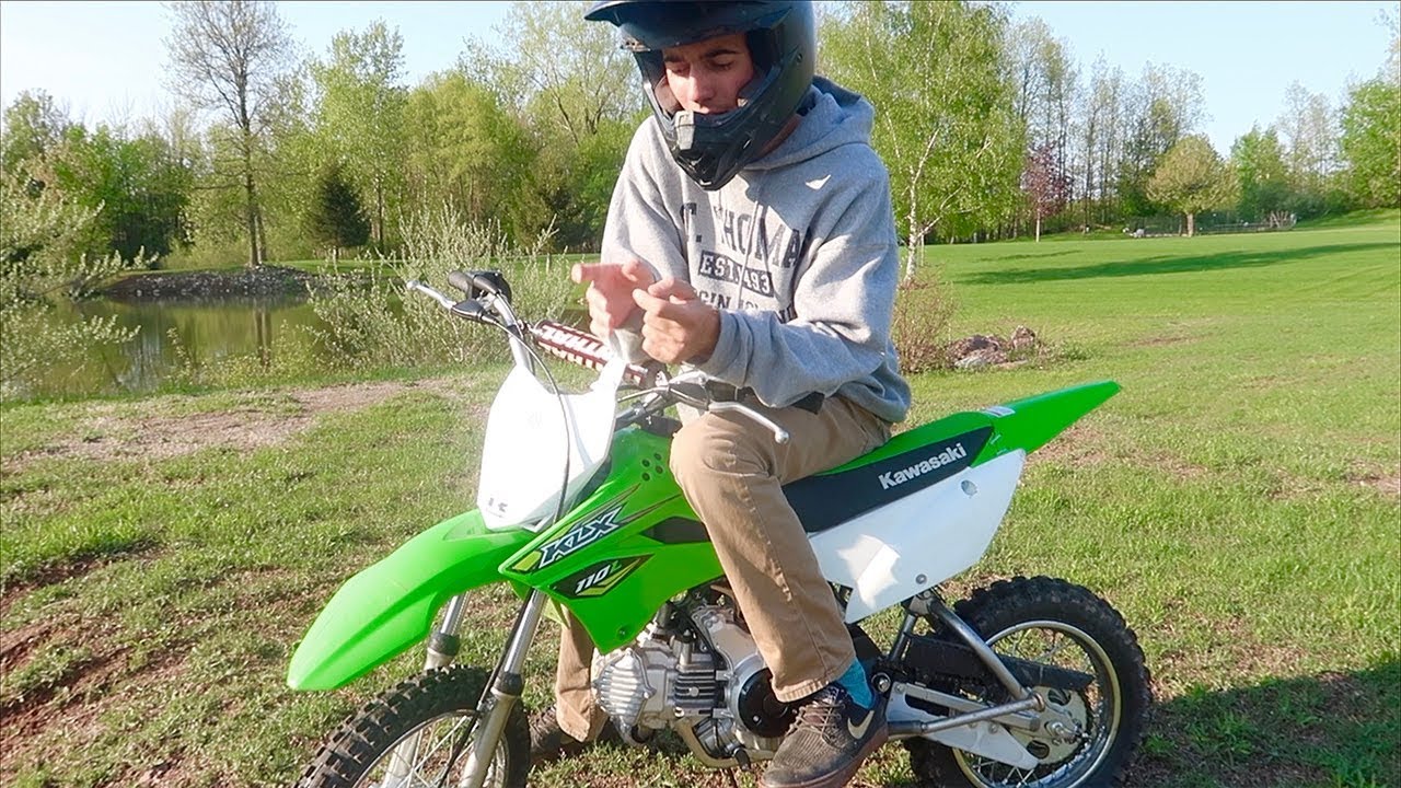Mere Ekspression gruppe Kawasaki KLX 110L Review. Early Birthday Present for Alex at Pheonix  Motorcross by ReviewAndGiveawayChannel.com