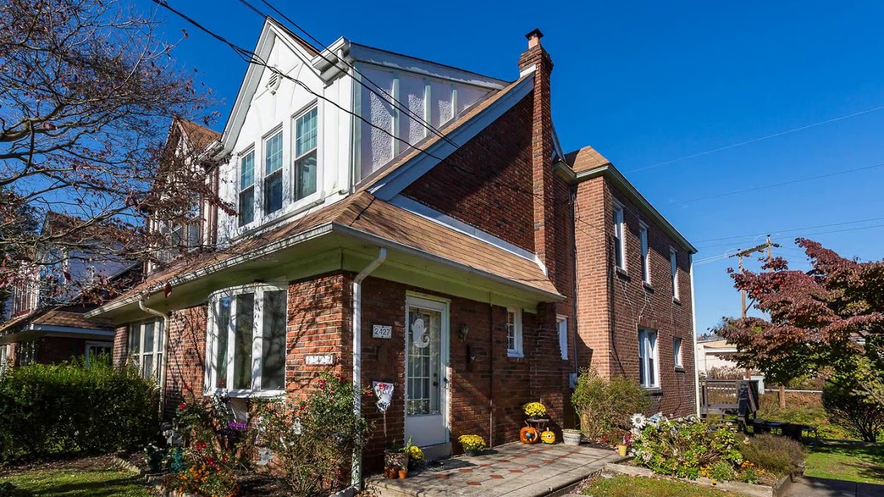 2427 Wynnefield Drive Havertown, PA 19083 Townhouse Real Estate