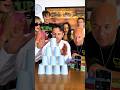 BICCHIERI CHALLENGE 🥛 - Video Divertenti 🇮🇹 - iPantellas