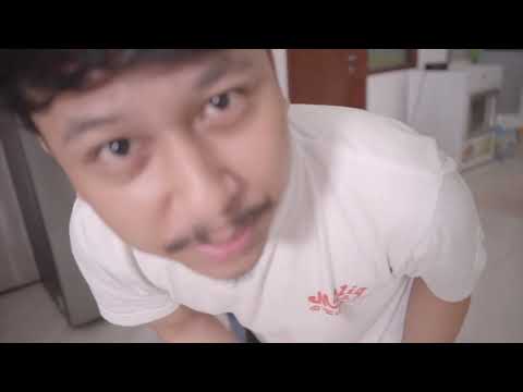 KESEHARIAN EDITOR RADITYA DIKA