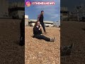 مقلب على الشاطئ