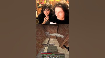 MY GIRLFRIEND HELPED ME RAID... #gaming #minecraft #minecraftmemes #rust #rustraid #raid #creebus