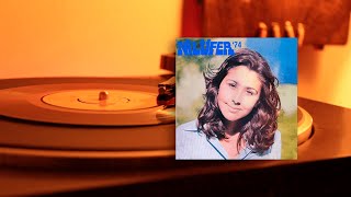 Nilüfer - Dünya Dönüyor 1973 Plak Kaydı