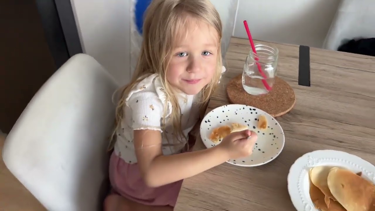 Messy kino-Monk-toidu-easter vlog 😂