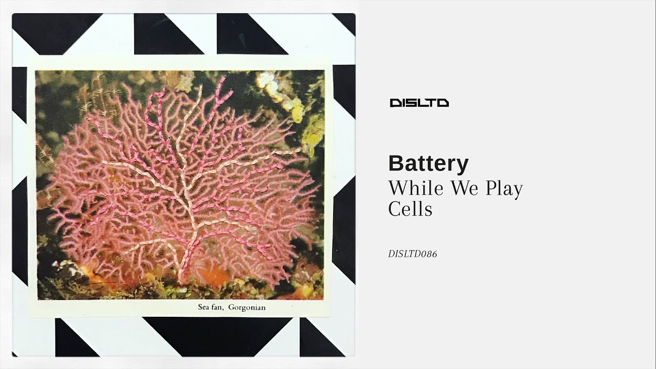 Battery - While We Play auf YouTube ansehen Battery - While We Play auf YouTube ansehen