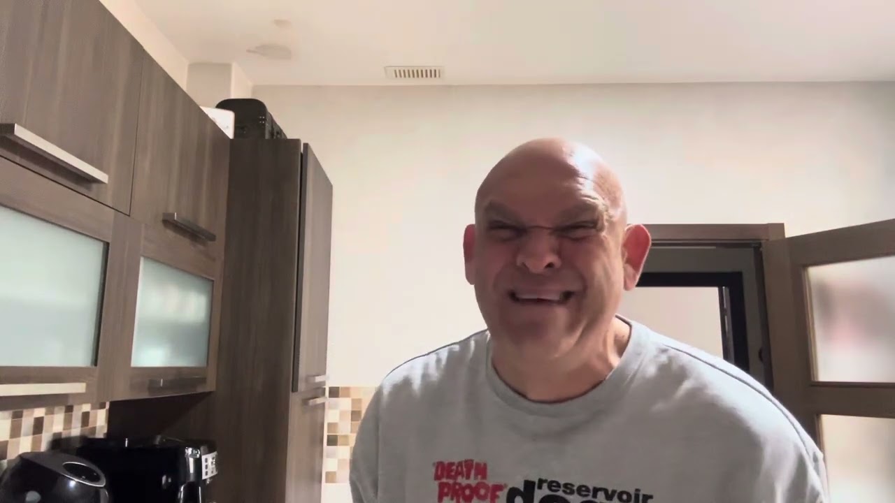 Chistes sucintos, by Comandante Lara