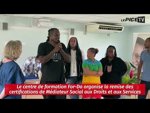 For Da Organise La Remise Des Certifications De Médiateur Social Aux Droits E