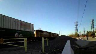 UP 7922 Slowly Roll's by with a Nice Engineer. 11-17-11.