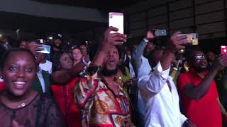 Sarkodie, Edem & Kwaw Kese performs “You Dey Craze” At Paemuka Concert