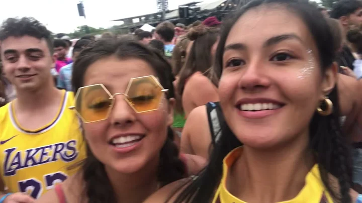 Lurken at lolla *NOT CLICKBAIT*