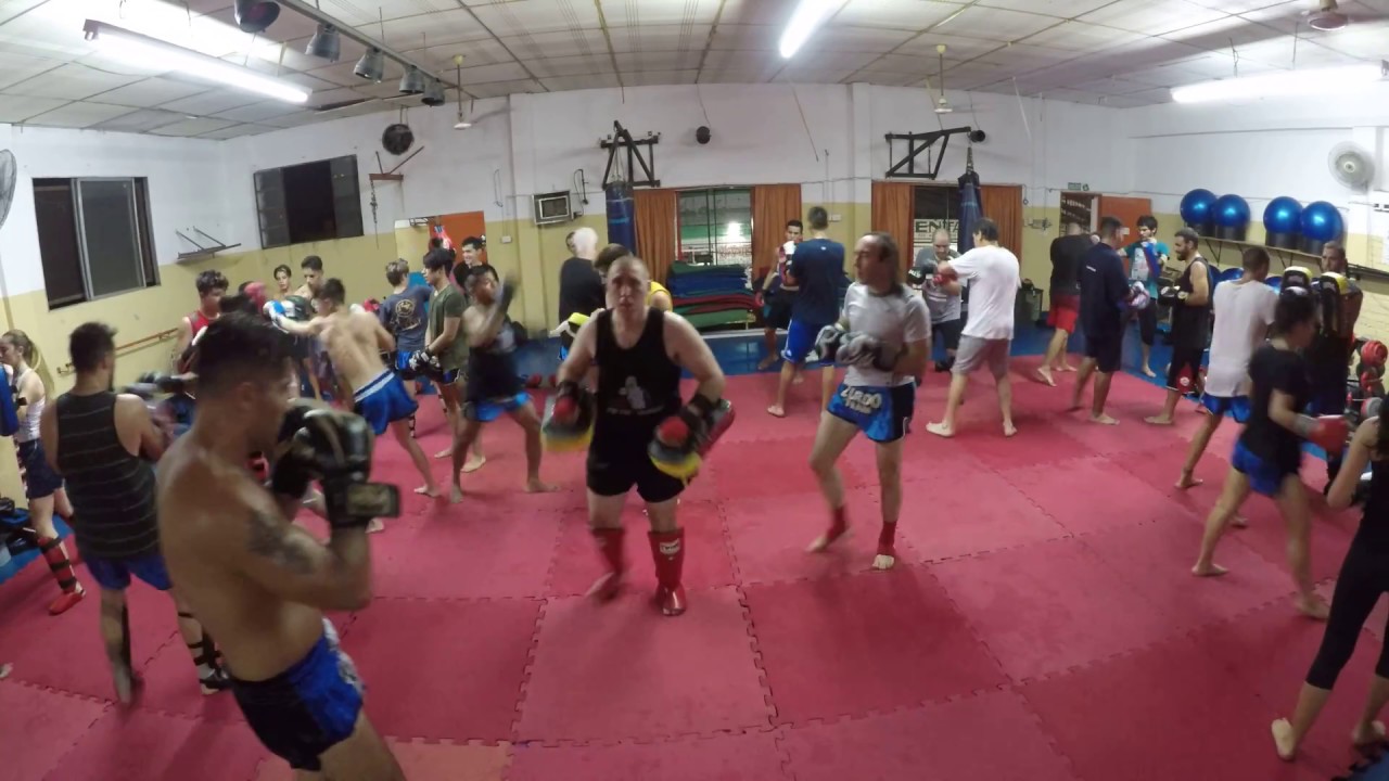 kick boxing ZURDO TEAM entrenamiento YouTube