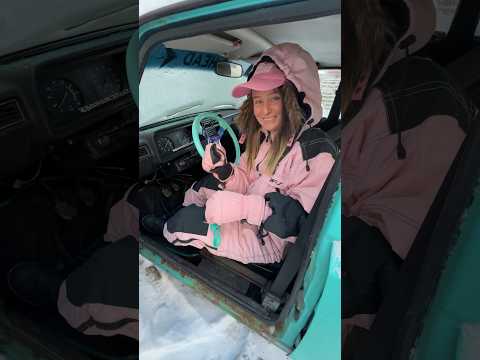 В Питере конкретные морозы 🥶👗🚘 #аннажаки #жигули #макжак #жига #ваз2104