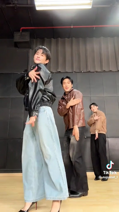 slaying in heels 🎀 #pitbabe #pavelpooh #supanut #pingnut #poohpavel #pavelphoom #poohkrittin #fyp