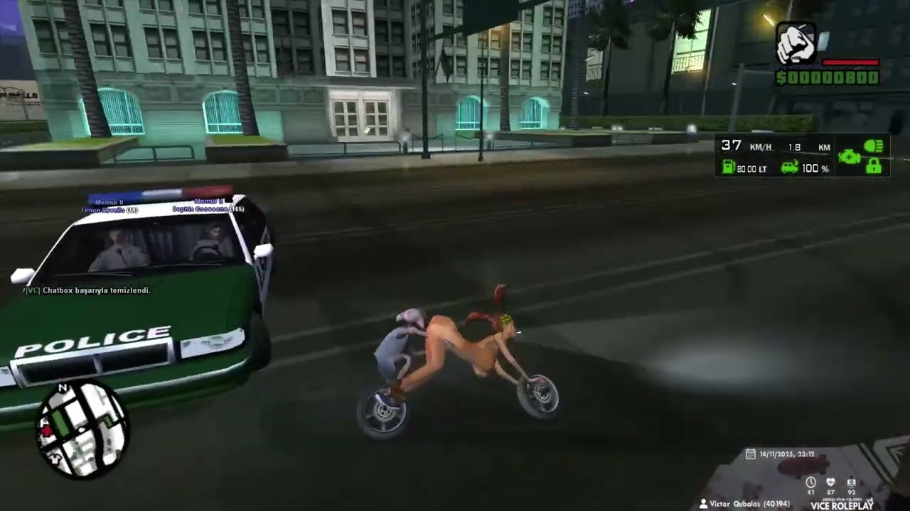 Polislerle gezmece FCR-900 - 63 Style , Cumhur Hamarat mix - (vicerp.com)