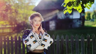 Aura Stoican - Nu-s firavă, nici plăpândă