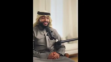 الشيخ أحمد النفيس يحاول أن يتلو على الطريقة السودانية في التلاوة 