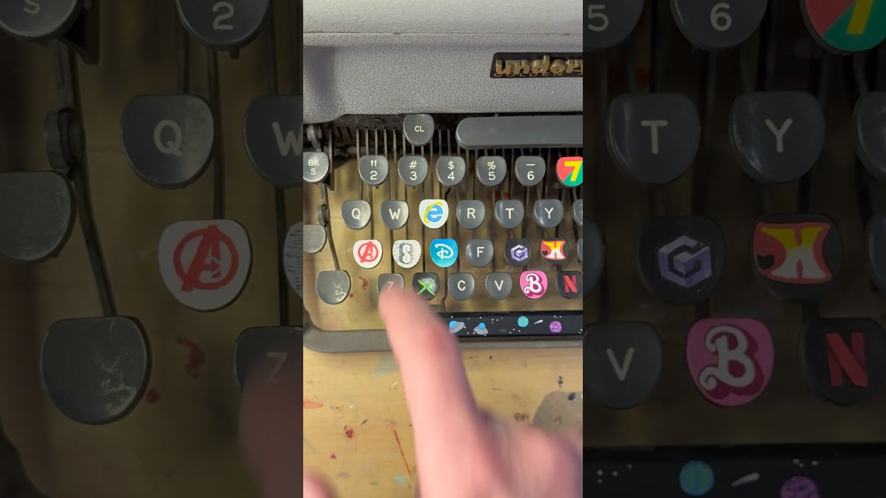 Making D into the Disney logo! 🖌️