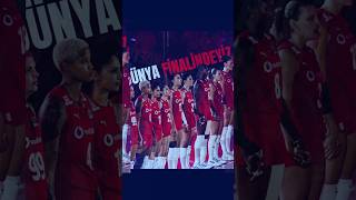 Voleybolda Tarihi Başarı Filenin Sultanları Dünya Şampiyonasında Japonyayı 3-1 Yenerek Finale Çıktı