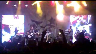 Stara Pazova kulturno leto 2011 - Plavi Orkestar - Kad mi kazes pasa.avi